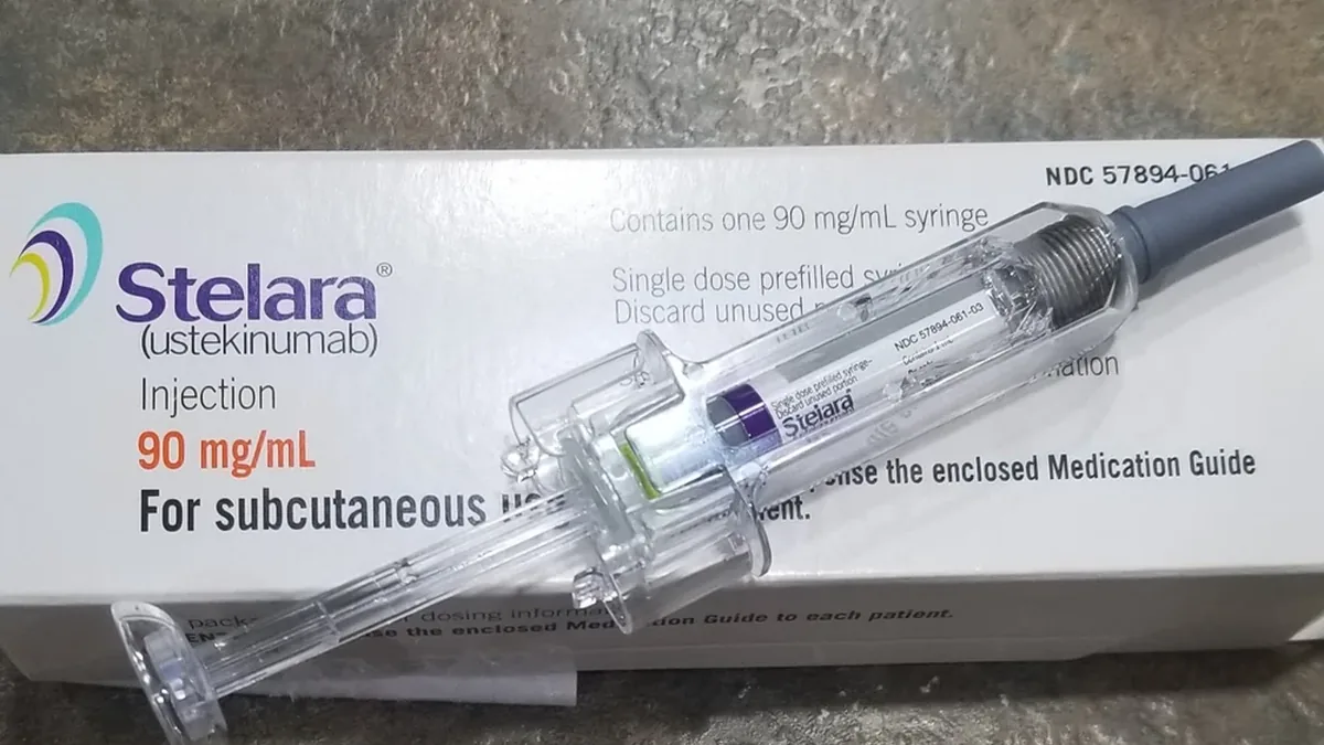 布加替尼90mg药盒与克唑替尼药盒并排对比